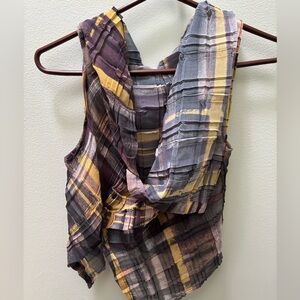 Babette Women’s Button Down Top - Vest Size Petite - Plaid Patterned - Lagenlook